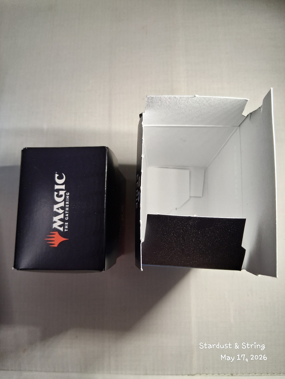 Open Box - Magic The Gathering Foundations Eerie Theme Deck - Picture 3 of 3